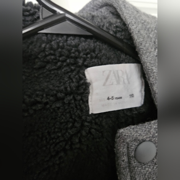 Zara Peacoat - Picture 2 of 4